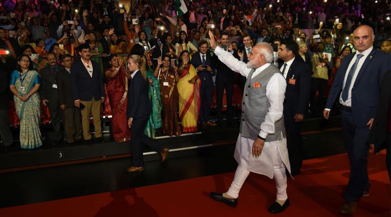 PMO denies info on Modi, Manmohan foreign trips, dubs query ‘vague’