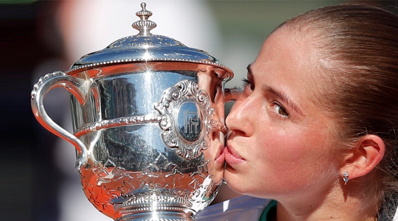 Unseeded Jelena Ostapenko scripts history by winning French open in her first bid