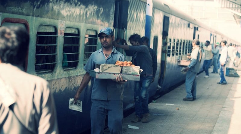 Food served on trains not fit for humans: CAG