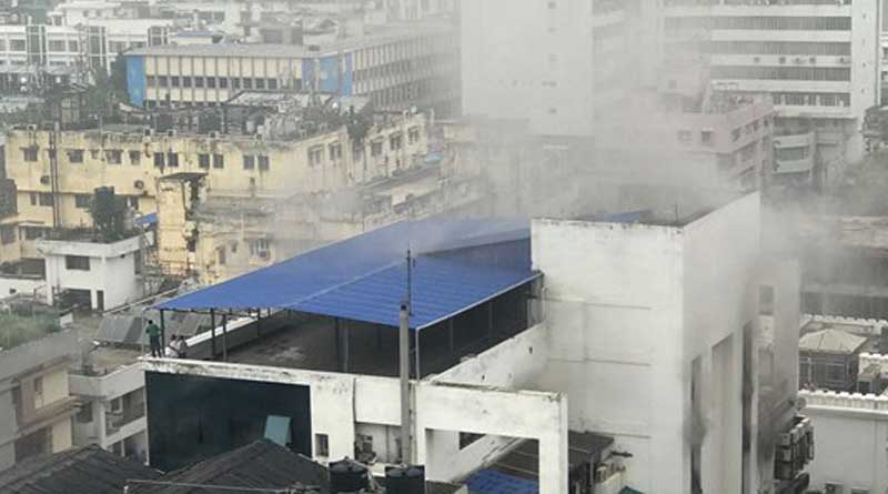 প্রিটোরিয়া স্ট্রিটের বহুতলে ভয়াবহ আগুন, ছড়াল আতঙ্ক