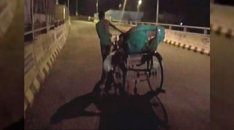 অ্যাম্বুল্যান্স নেই, যোগীর রাজ্যে রিকশায় করেই যুবতীর মৃতদেহ গেল হাসপাতালে
