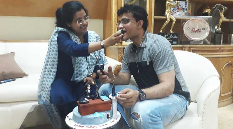 Former team India skipper Sourav Ganguly celebrates birthday with Dona Ganguly