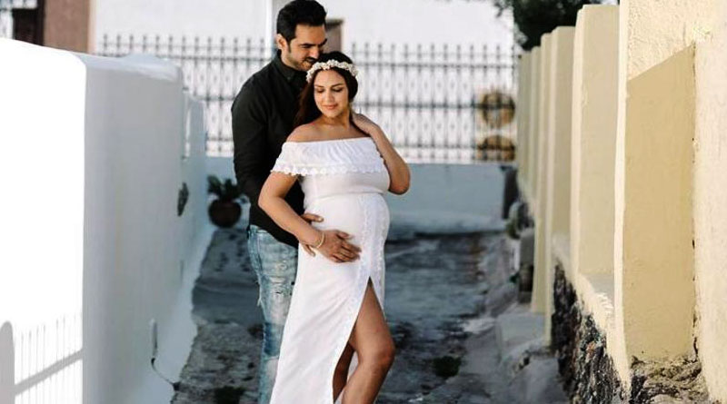 Pregnant Esha Deol is getting married again