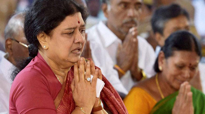 বাইরে থেকে জেলে ঢুকছেন শশীকলা, প্রকাশ্যে চাঞ্চল্যকর ভিডিও