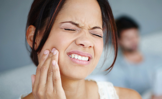 dca-blog_article-08_tooth-pain