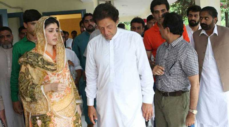PTI leader hurls sexual harassment charges at Imran Khan, quits party 