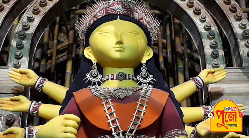 ভারচুয়াল নয়, পুজোয় পারস্পরিক সম্পর্কে ফেরার গল্প বলবে বকুল বাগান সর্বজনীন