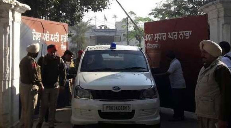 Uttar Pradesh IG allegedly took bribe to let off terrorist