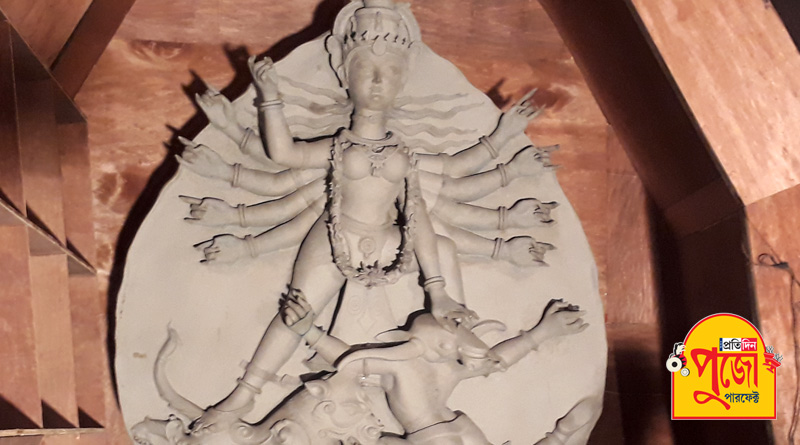 পুজোর শহরে পাতায় পাতায় সবুজায়নের গল্প বলবে নস্করপুর সার্বজনীন