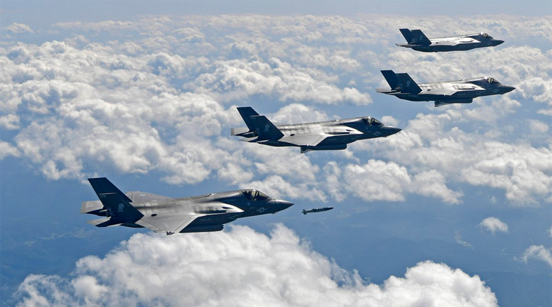 US flew four stealth fighter jets and two bombers over the Korean peninsula