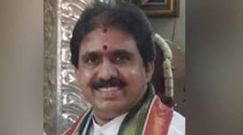 ভাগ্য বদলের নামে মহিলাদের সঙ্গে শারীরিক সম্পর্ক, গ্রেপ্তার জ্যোতিষী
