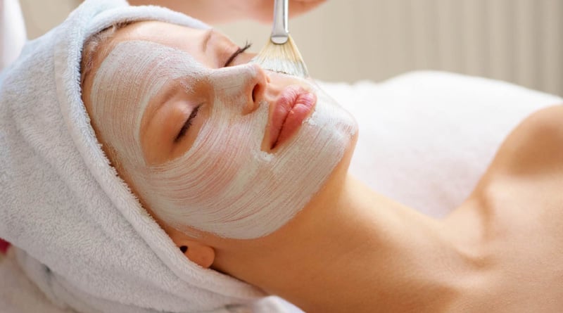 Expert suggests various kind of facial for glowing skin
