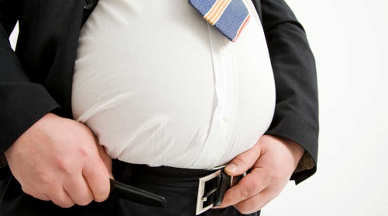 Men gain weight after fatherhood: Study