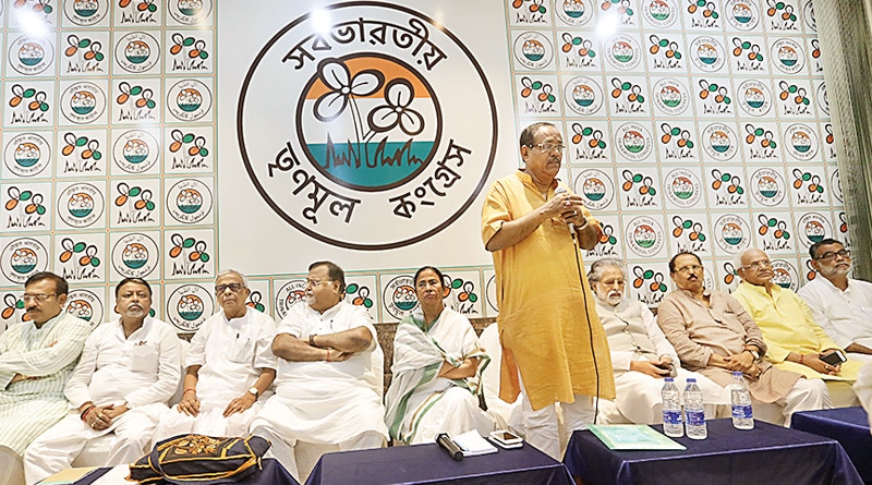 No place for BJP sympathizers in Trinamool, lashes Mamata Banerjee