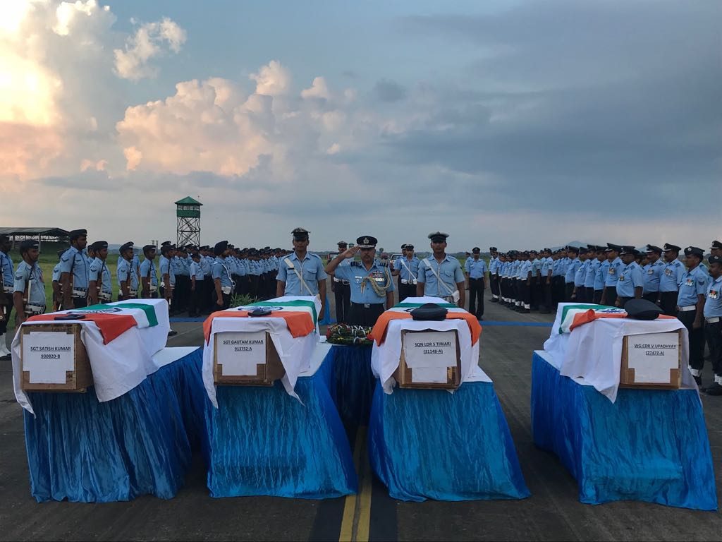 প্রকাশ্যে বায়ুসেনার চপার ক্র্যাশের ভিডিও, উঠছে গাফিলতির অভিযোগ