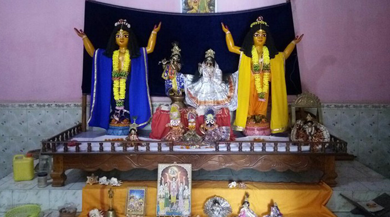 অষ্টধাতুর মূর্তি রাতারাতি হয়েছে সোনার, গুজবে চাঞ্চল্য ফরাক্কায়