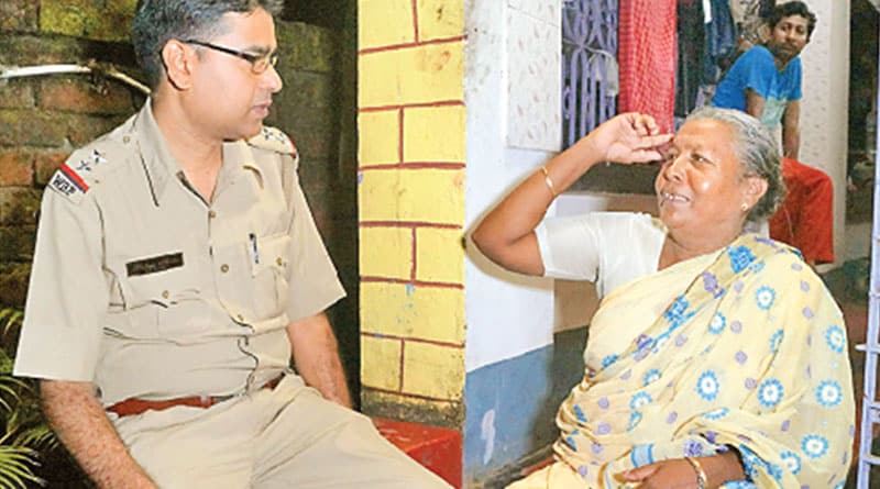 পুলিশ ছেলে খেতে দেয় না, জন্মদাত্রীকে তাড়াল দুই সন্তানই