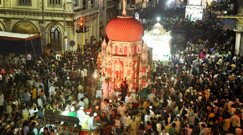 হিন্দু ভাইয়ের ক্যানসার, মহরমের শোভাযাত্রা বাতিল করে খরচ জোগালেন মুসলিমরা