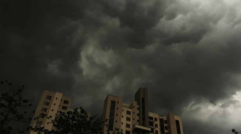 Thunderstorm kills 3 in West Bengal districts, Kolkata to witness rain