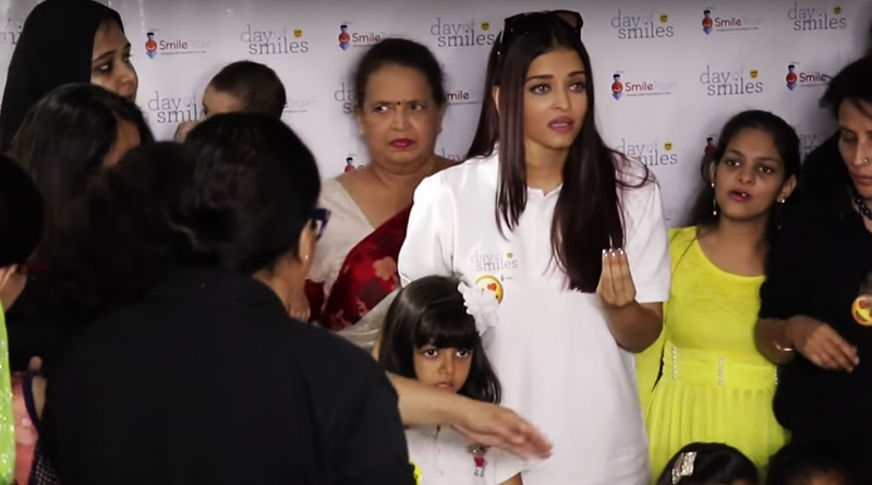 Aishwarya Rai Bachchan breaks down in front of media    