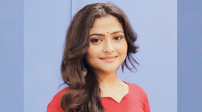 ক্যানসারকে হারিয়ে বাংলা টেলিভিশনে নয়া যাত্রা শুরু ঐন্দ্রিলার
