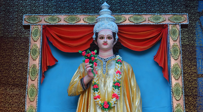 Katwa celebrates Kartik Puja, devotees throng pandals