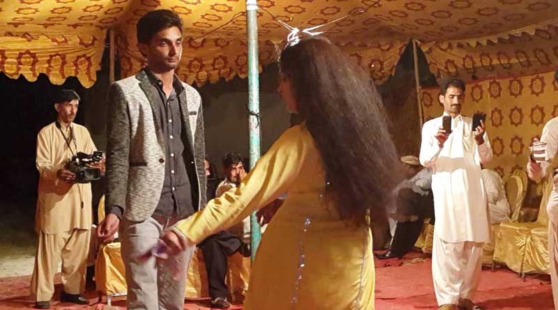 পাক অধিকৃত কাশ্মীরের অর্থ সংগ্রহের নামে ‘চটুল’ নাচের আসর