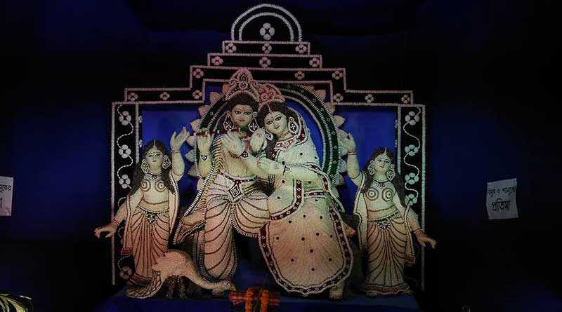 মণ্ডপ থেকে প্রতিমা, রাসযাত্রায় থিমেও জোর লড়াই