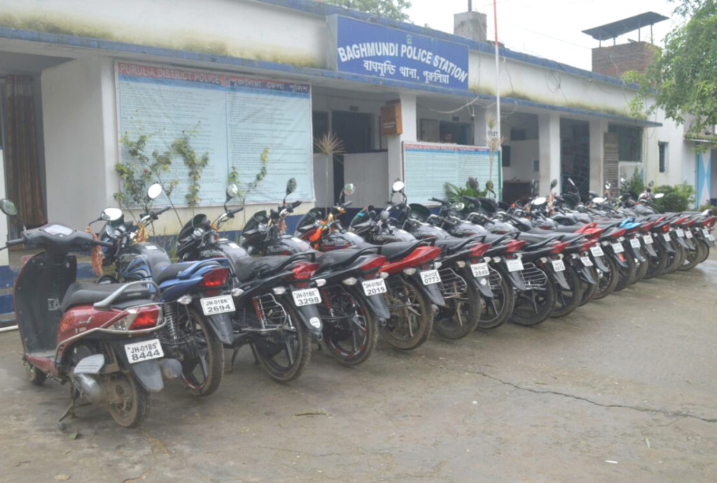 Bagmundi te uddhar Chorai Motor bike (1)