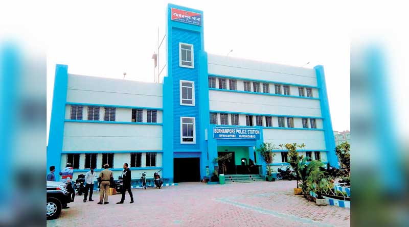 নয়া ভবনে ঠাঁই হয়নি দেবদেবীর, বিষাদে বহরমপুর থানার পুলিশ