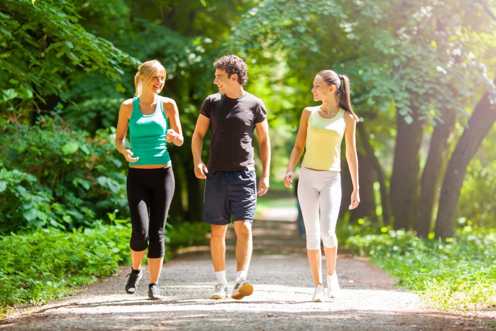 Dos-and-donts-during-walking