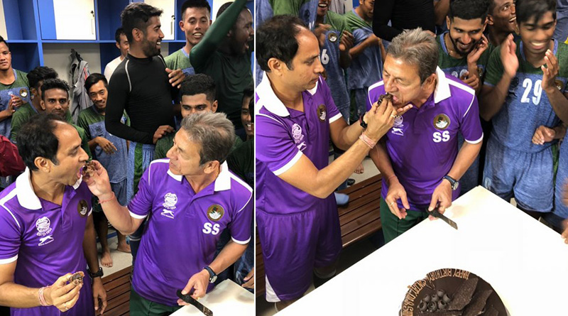 Mohun Bagan footballers celebrating Sanjay Sen and Shankarlal Chakraborty's birthday