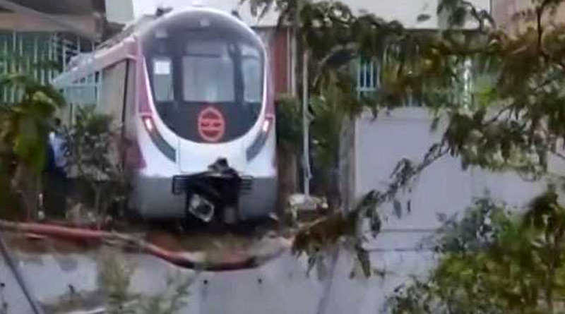 পরীক্ষাতেই ডাহা ফেল, উদ্বোধনের আগে দুর্ঘটনার কবলে দিল্লির চালকবিহীন মেট্রো