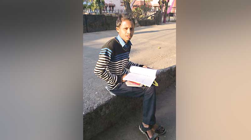 This boy from Siliguri is known as Vidyasagar as he struggles but don't lose hope for study