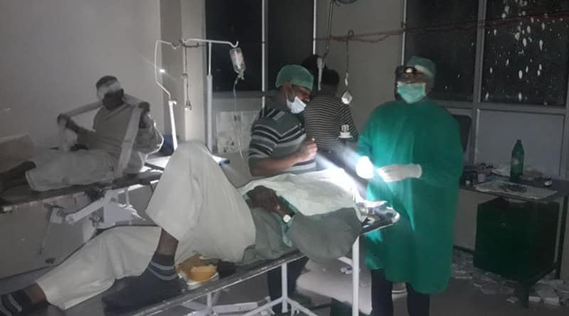 টর্চের আলোয় অস্ত্রোপচার করে সাসপেন্ড চিকিৎসক