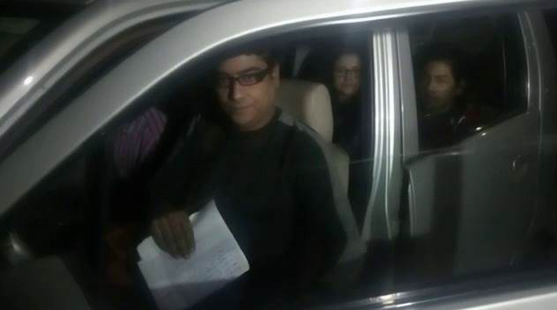 কলকাতা বিমানবন্দরে অভিনেতা কৌশিক সেনকে হেনস্তা, গ্রেপ্তার ১