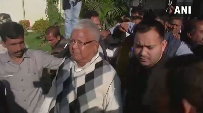 Lalu flexes muscle in court, judges receives threat call