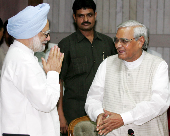 vajpayee_manmohan-_122513122827