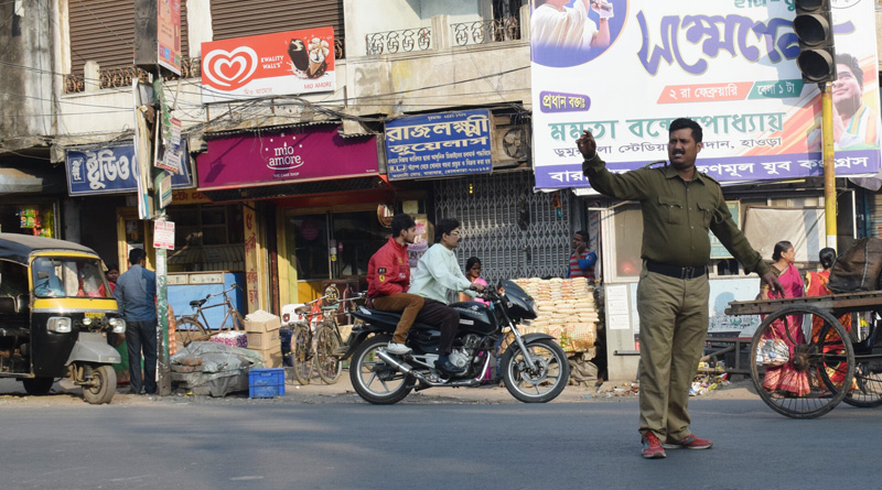 Kolkata police gears up to reign speedsters during Pujas