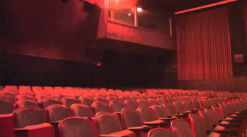 Filmmakers As Centre Allows 100% Theatre Occupancy | Sangbad Pratidin