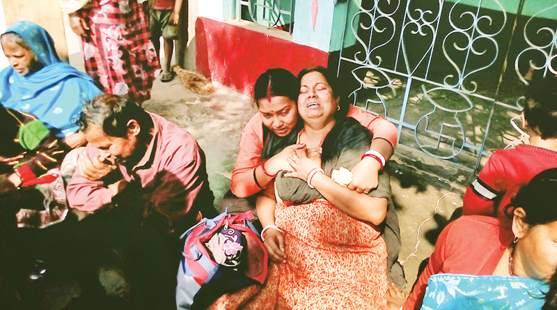 এখনও ভৈরবীর জলে ১৫ জন, নদীপারে উৎকণ্ঠায় নিখোঁজদের পরিজনরা