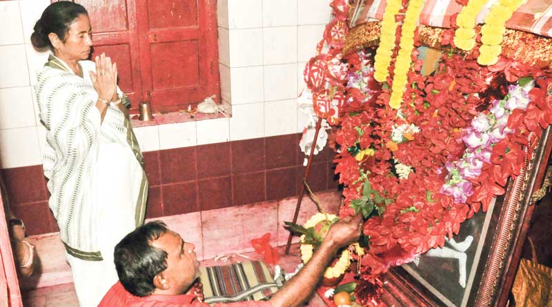নতুন বছরে মমতার উপহার, ৫ লক্ষ মানুষকে বাড়ি