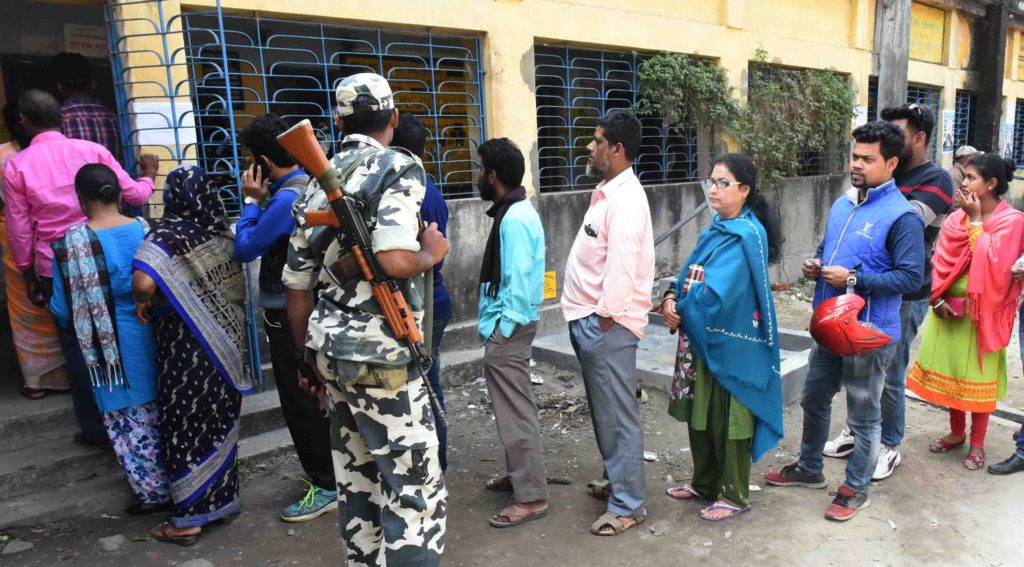 Noapara By Election Voter Line at Garulia & Ichapora---AKASHNIL BHATTACHARJEE (13)