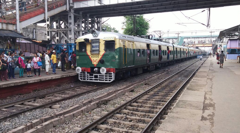 BJP stages rail blockade at Kankinara, services disrupted