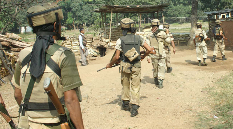 Purulia: Man tries to snatch weapon from Paramilitary jawan