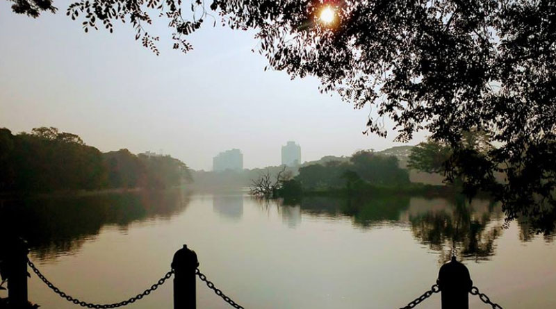 Winter says adieu, Kolkata registers mercury rise