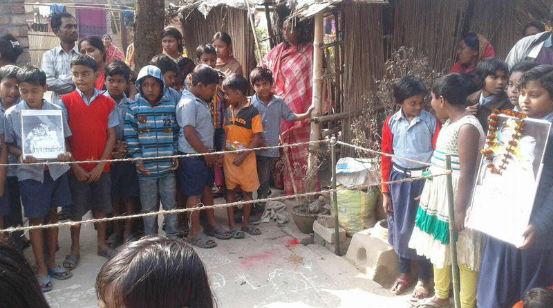 ভয়াবহ দুর্ঘটনা কেড়ে নিয়েছে বন্ধুকে, ছবি হাতে চোখে জল খুদেদের