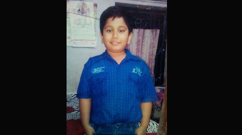ক্যানসারের বিরুদ্ধে লড়াইয়ে মেধাবী পড়ুয়ার পাশে সহপাঠীরা, পুজোর চাঁদায় চিকিৎসা