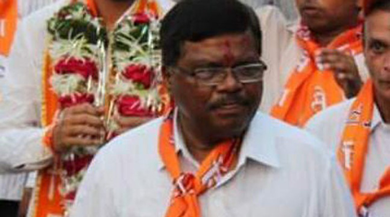 Shiv Sena corporator hacked t death in Mumbai 