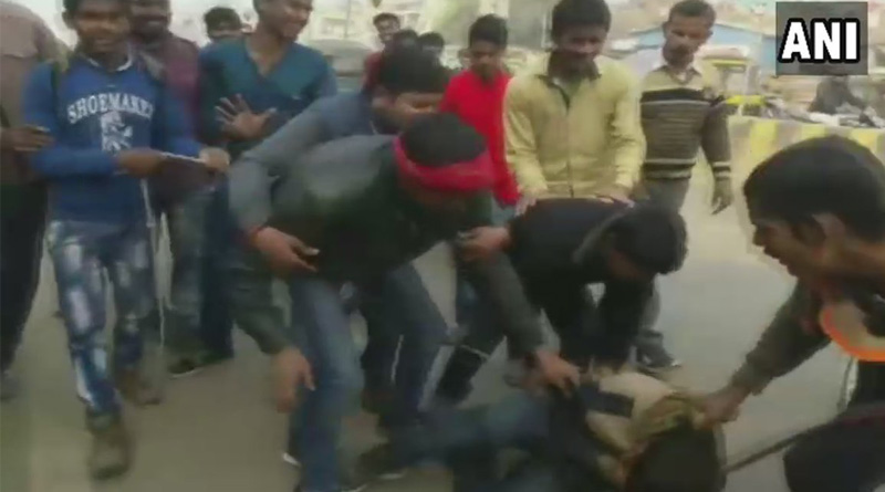 গরু পাচারের অভিযোগে ফের উত্তপ্ত উত্তরপ্রদেশ, অভিযুক্তদের গণধোলাই